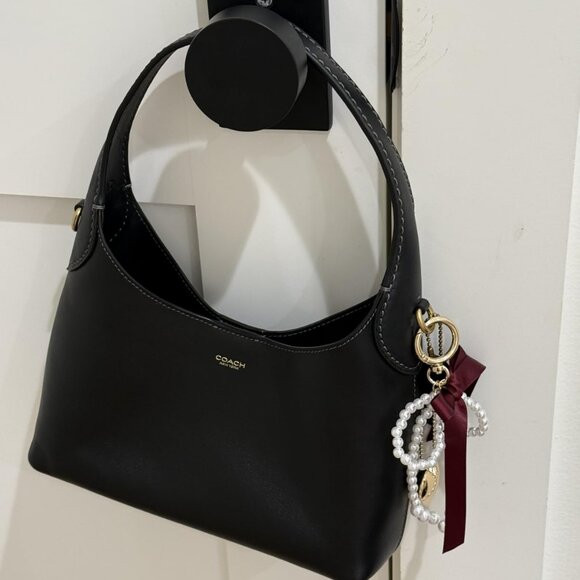 COACH womens Brooklyn Shoulder Bag 23 - Picture 1 of 6